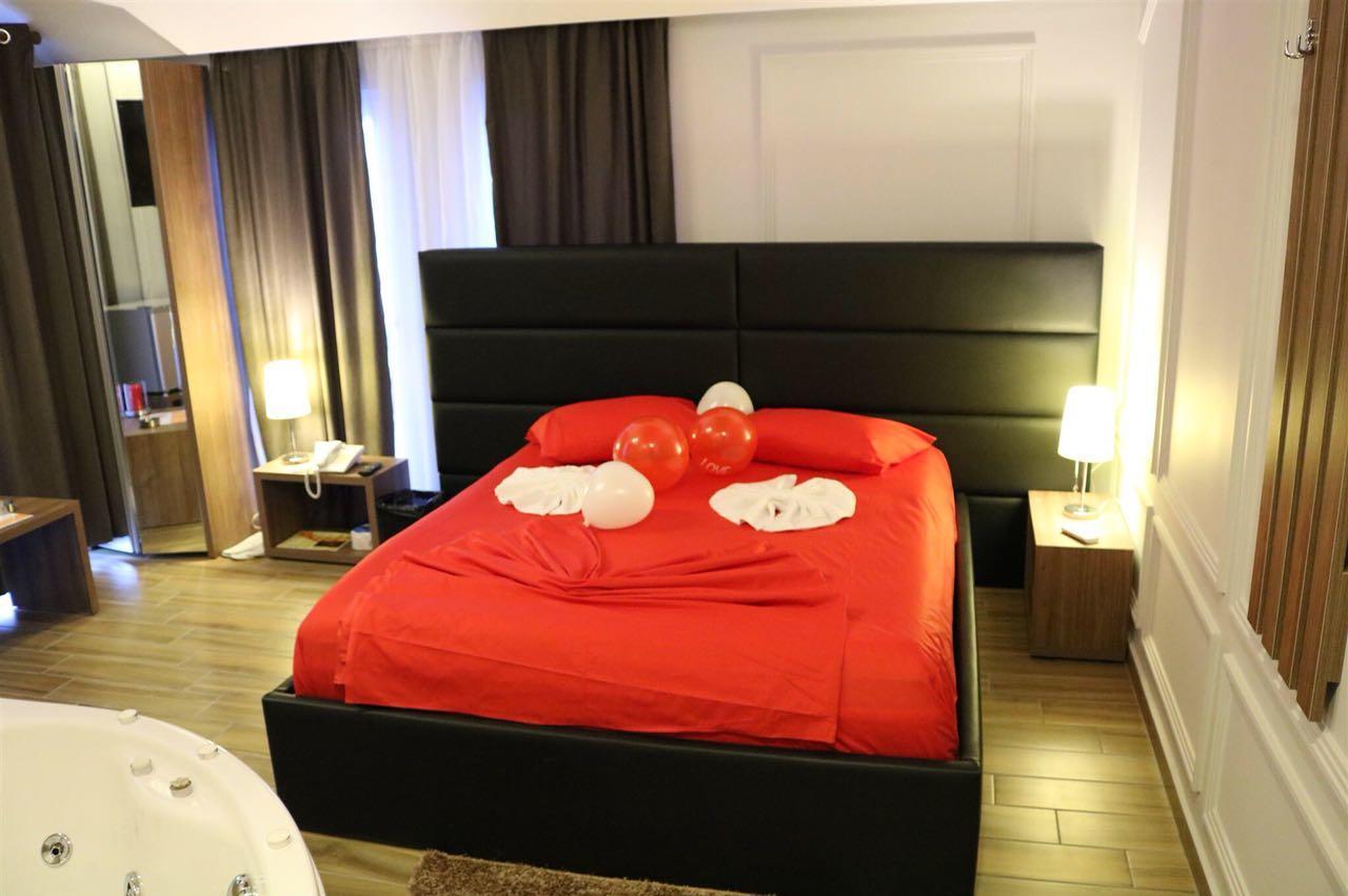 Hotel Golden Shkodra Kültér fotó