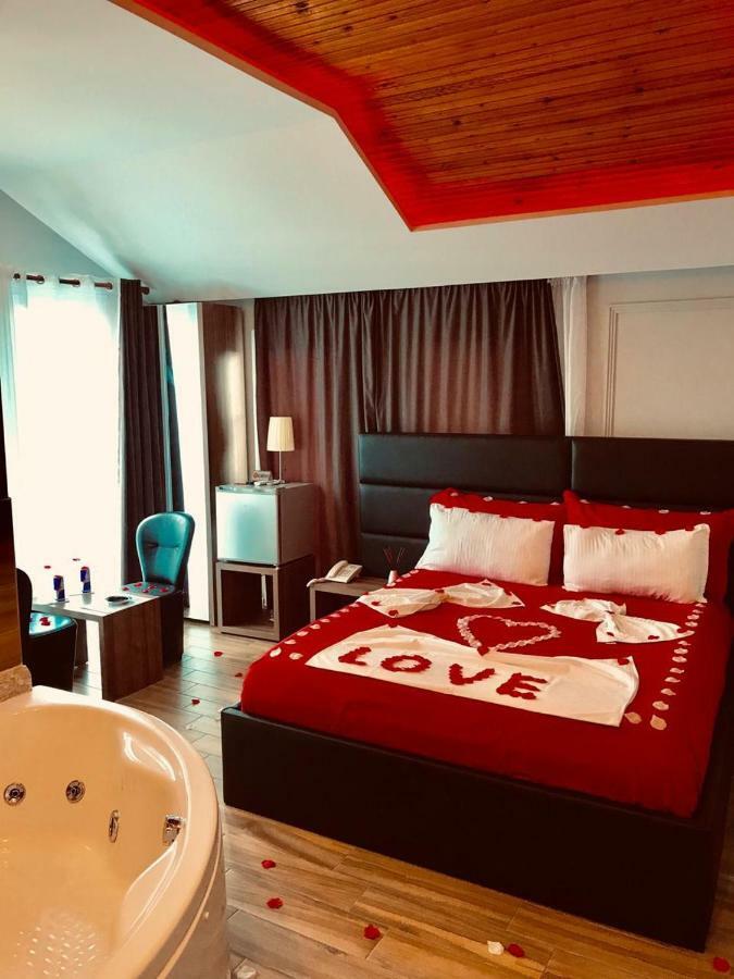 Hotel Golden Shkodra Kültér fotó