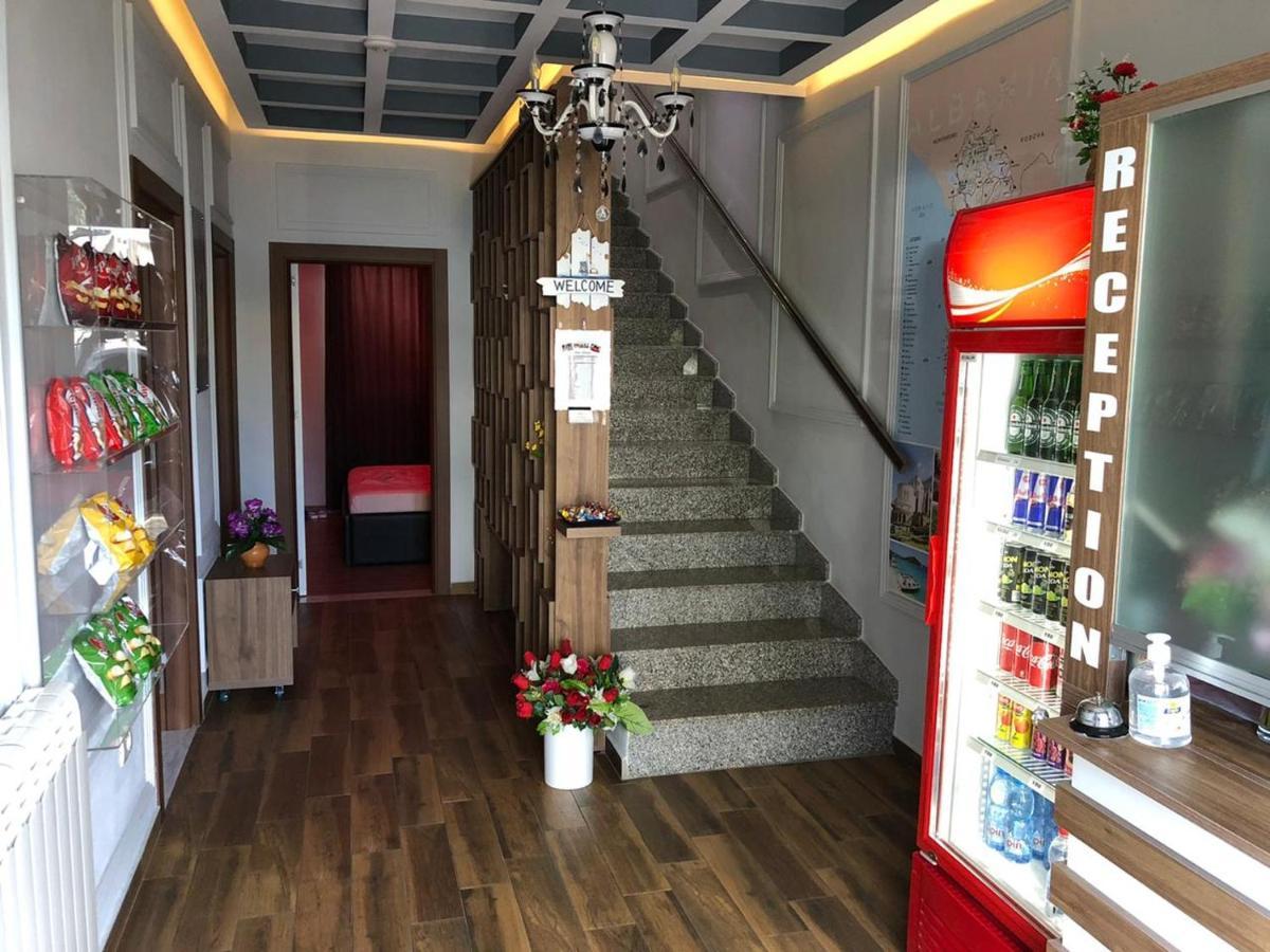 Hotel Golden Shkodra Kültér fotó